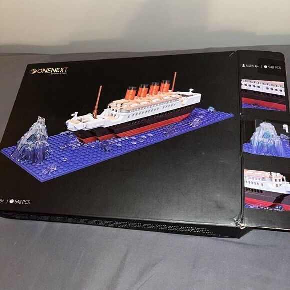 OneNext RMS Titanic Model Large Building Block Set For Parts- Missing Pieces - Picture 1 of 3